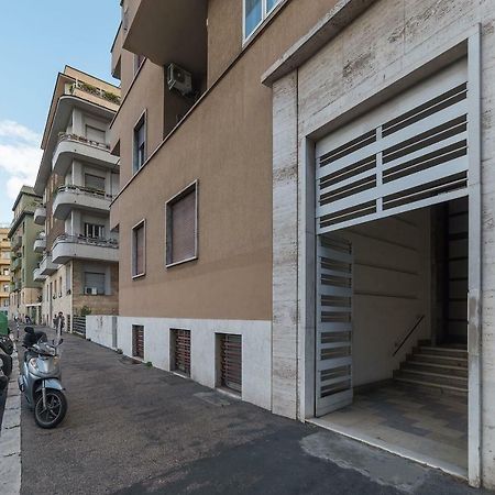 Tiber Stylish Apartment ローマ エクステリア 写真